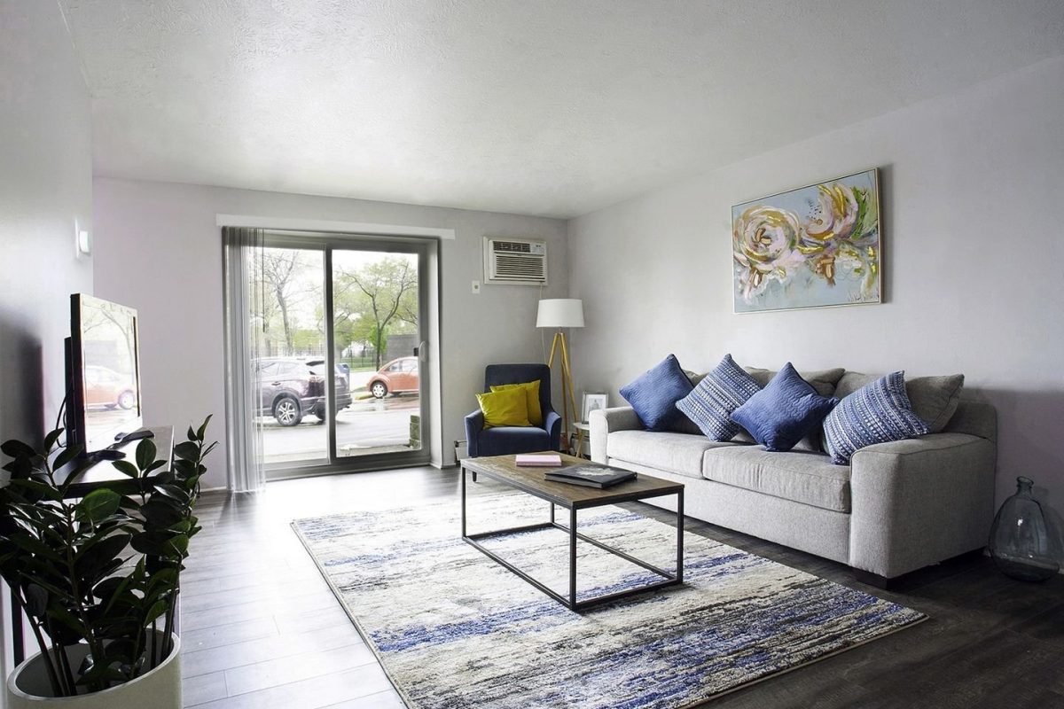 One Bedroom Apartment